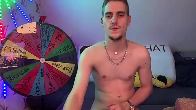 Cookieboy88's cam snapshot