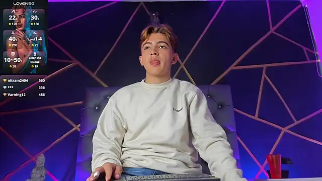 Lian_Miller1_'s cam snapshot