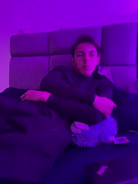 NaytonFreeman's cam snapshot