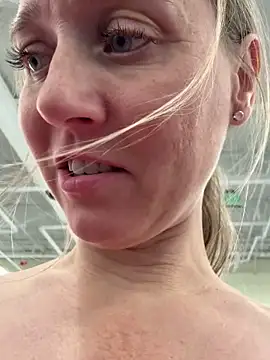 Skyellar live sex cam