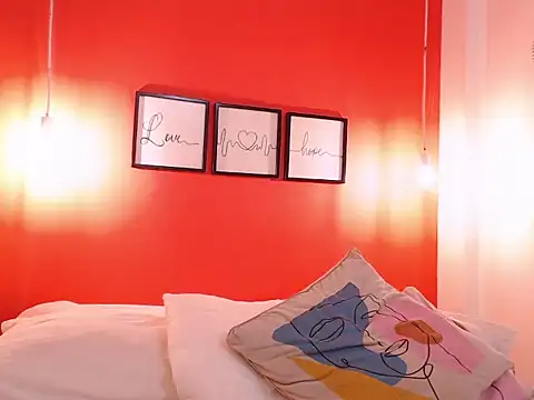 MaddyOwens_5's cam snapshot