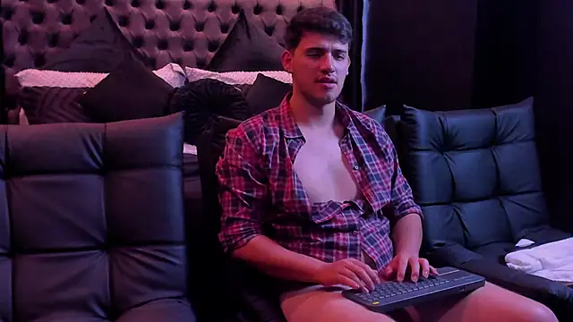 big__friends's cam snapshot