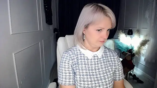 Juarnea live sex cam