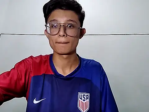 SantiagoRusso18 live sex cam