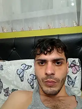 Bigpenis22sm live sex cam