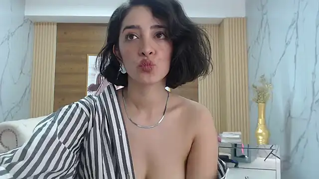 sara_lopez_s live sex cam