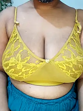 Nilanjona-Ray live sex cam