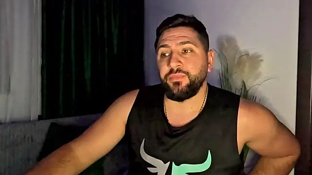 Gold_Alpha_Boy live sex cam