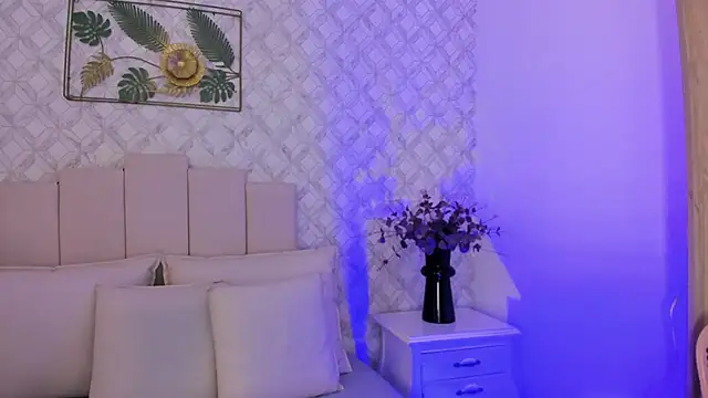 Nicol_89_'s cam snapshot