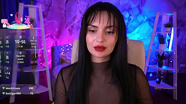 MilashaLovely live sex cam