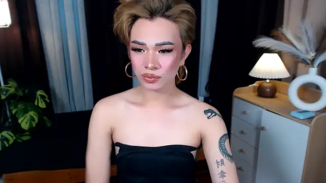 Dimpledimps69 live sex cam