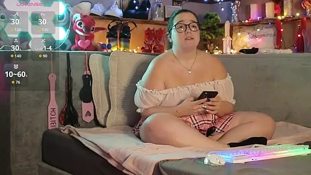 Kimberly-Caprice live sex cam