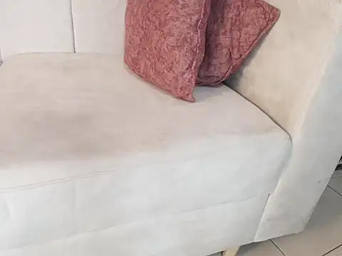 Nina_Messyy's cam snapshot