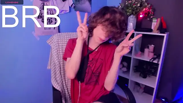 LeoBensyten live sex cam