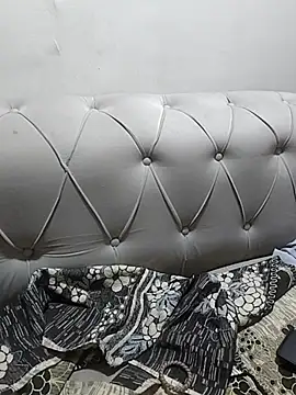 Bold_beautyxx's cam snapshot