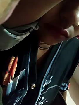 Reshmi_70's cam snapshot