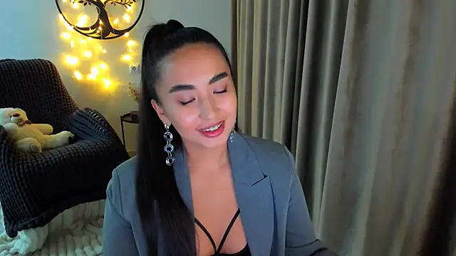 worldofkim's cam snapshot