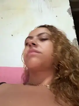 Chloe_Leaozinho live sex cam