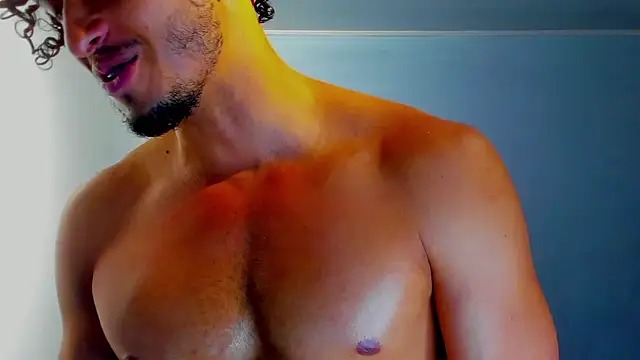 Kris_Khalifa69's cam snapshot