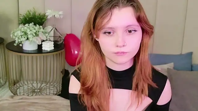 AlisHanson's cam snapshot