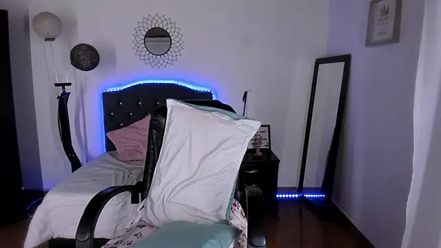 _lia_baby's cam snapshot