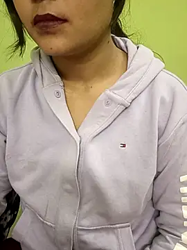 Beautiful_Eye's cam snapshot