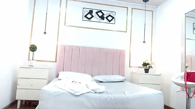 Vetania_Blake's cam snapshot