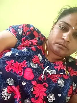 navyasree143's cam snapshot