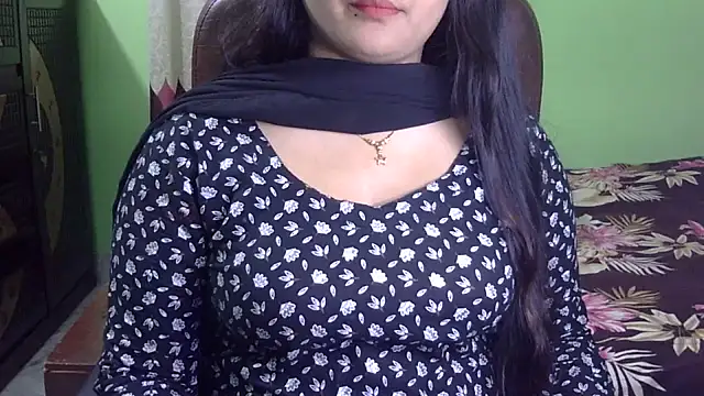 BengaliQueenStar live sex cam