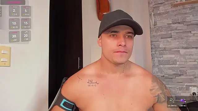 connorsmithvip live sex cam