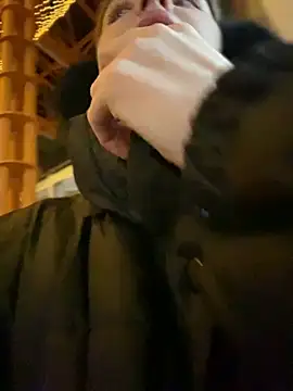 KrisMagnoly live sex cam