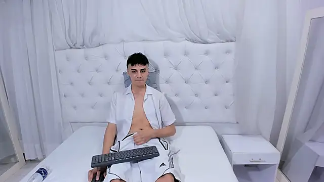 frank_jhonsson live sex cam