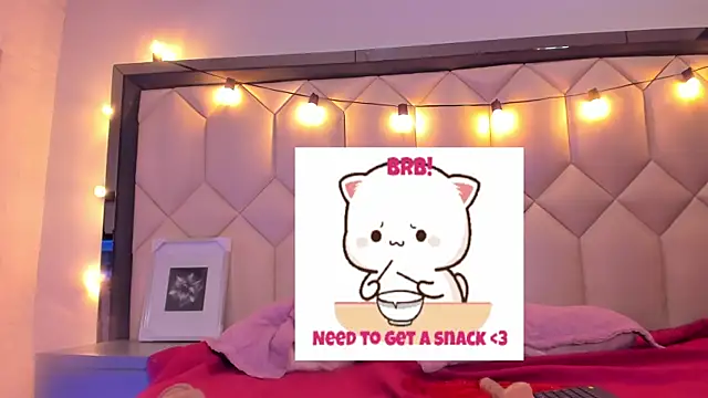 Scarletbigbug live sex cam