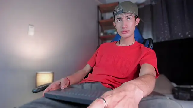 NovaaWheler's cam snapshot