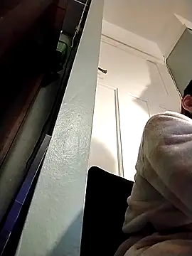 Amy01112 live sex cam