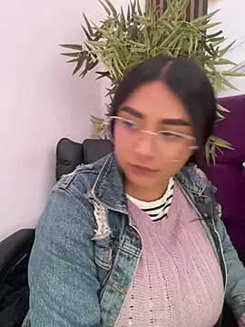 michell_boobs_ live sex cam