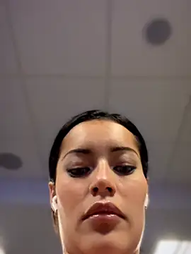 Risky_Workouts live sex cam