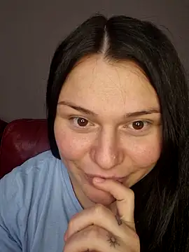 9Alice's cam snapshot