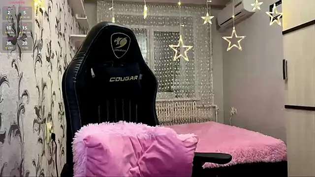 GayleLuu live sex cam