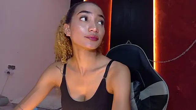 Charlotte_Love10 live sex cam