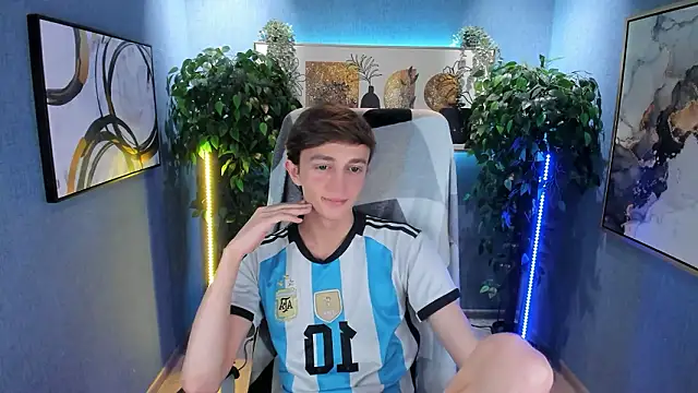 John_Weasley's cam snapshot