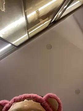 MEOW_MEO's cam snapshot