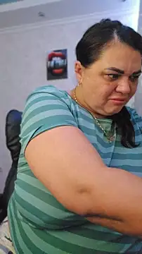 littleRikka live sex cam