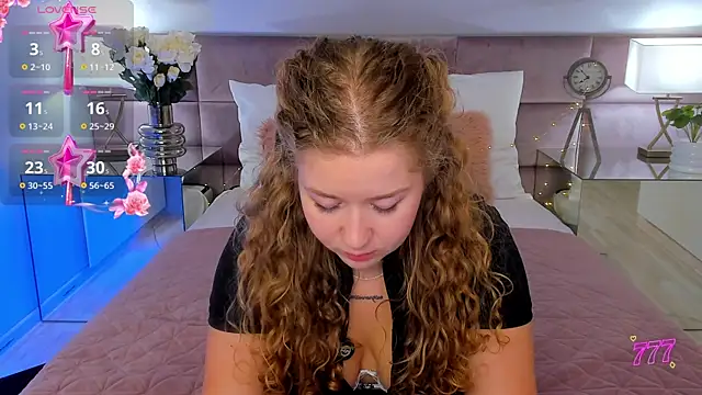 CassieRide live sex cam