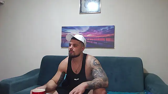 Tiberius_hunk live sex cam