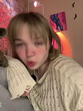 Emilly_Wills_'s cam snapshot