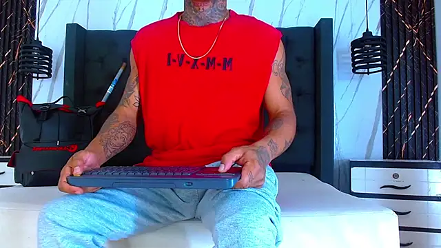 Hot_Latino_x live sex cam