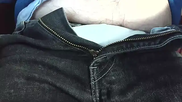 hairyandtiny live sex cam