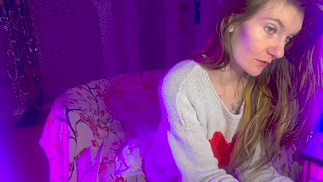 YourFavCanadianMILF live sex cam