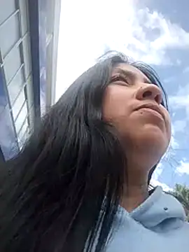 NoaBaker's cam snapshot